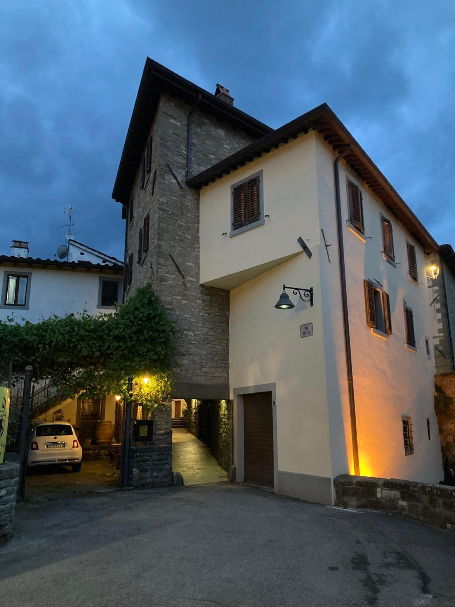 Albergo Del Ponte ซานเปียโร อิน บาโญ ภายนอก รูปภาพ
